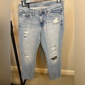 Sz 31 x 32 Abercrombie & Fitch Kennan Straight Leg Jeans medium wash distressed